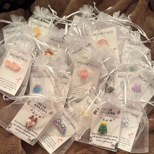 Pocket Hug Kids Accessories Set